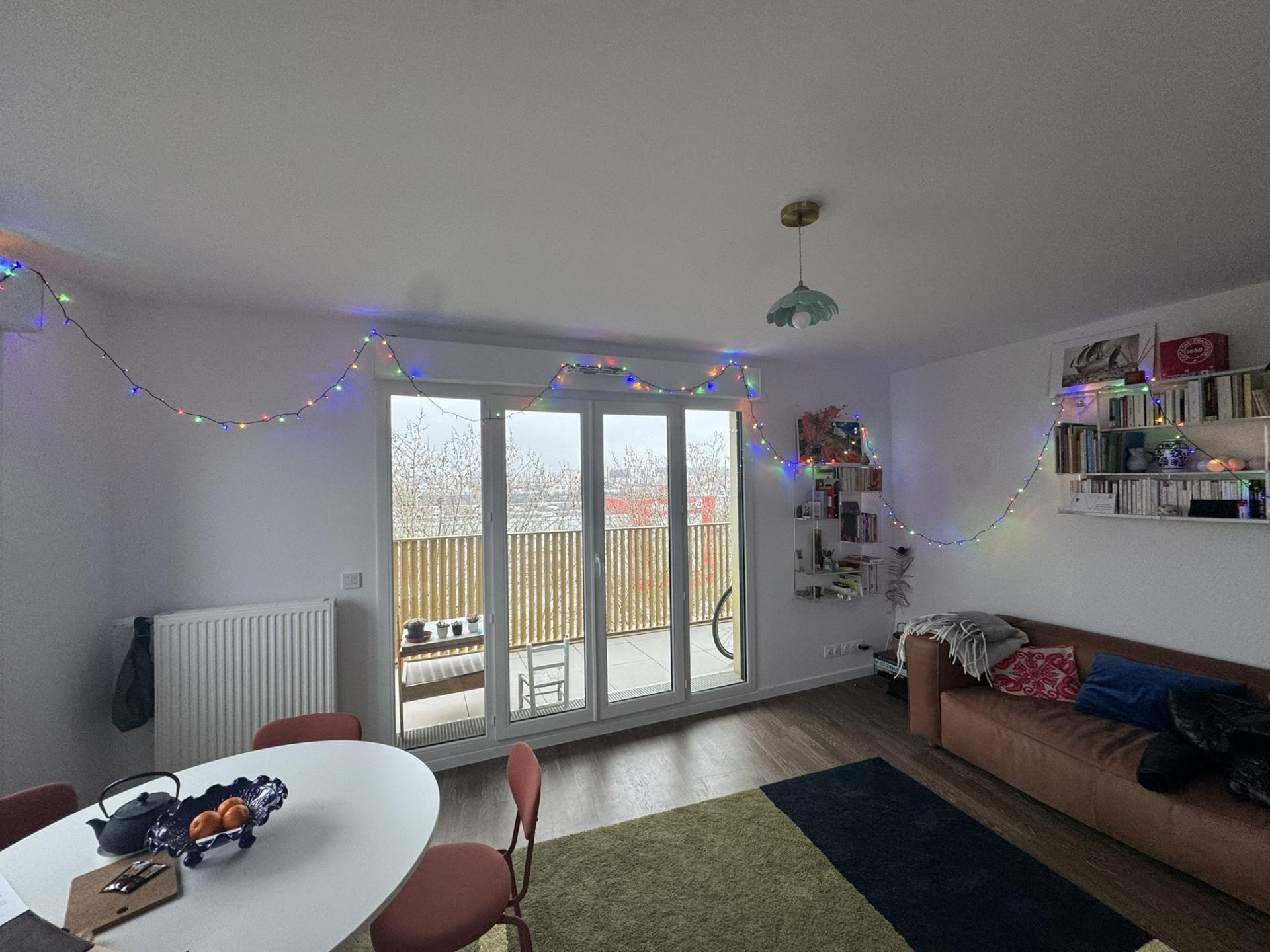 Appartement 3 pièces neuf à Bobigny - étage élevé avec balcon et parking