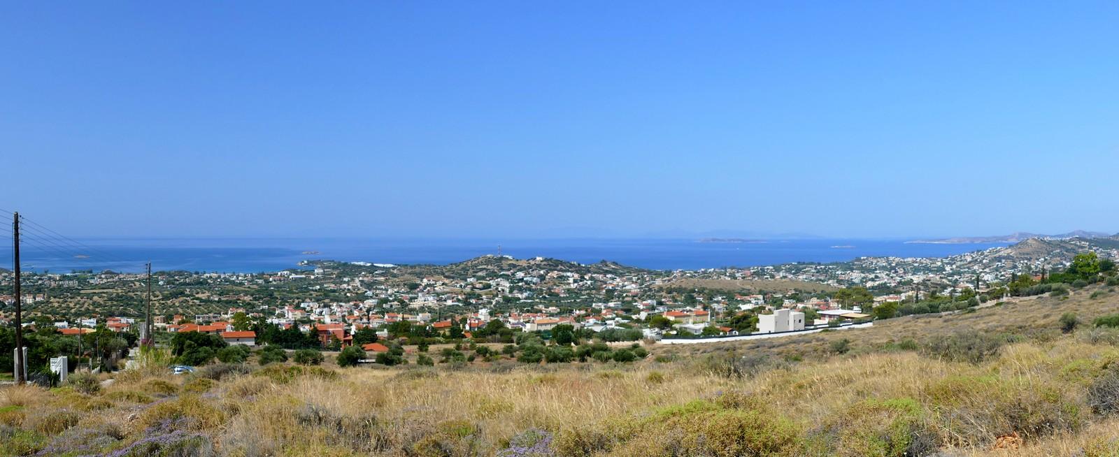 LAGONISSI  (RIVIERA D'ATHENES) - GRAND TERRAIN CONSTRUCTIBLE TRES BIEN SITUE FACE A LA MER