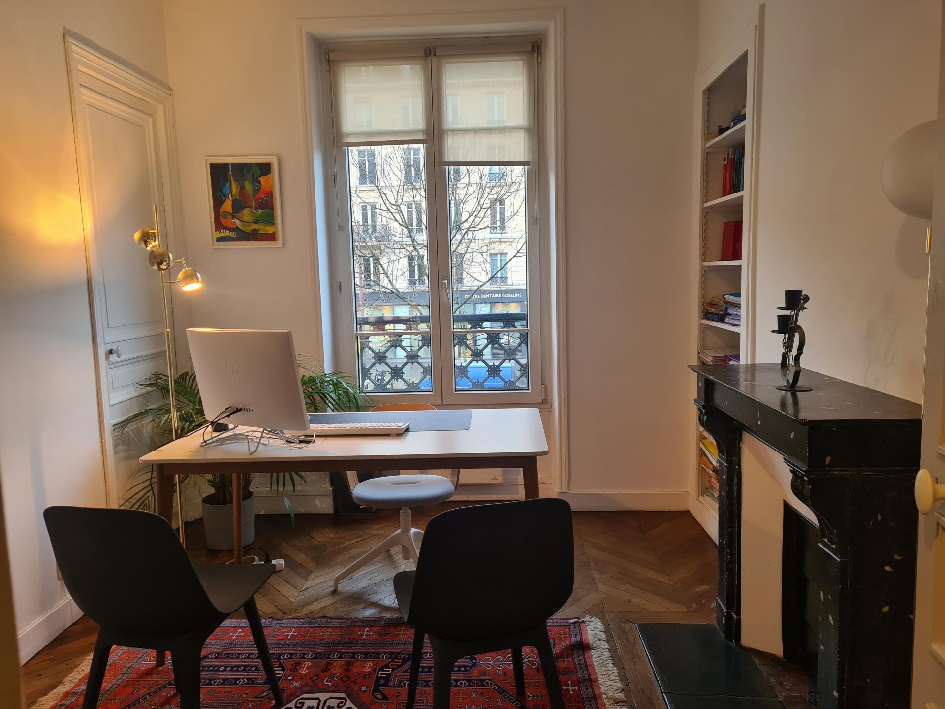 SOUS LOCATION DE BUREAU AVOCAT PARIS 13 limite 5ème