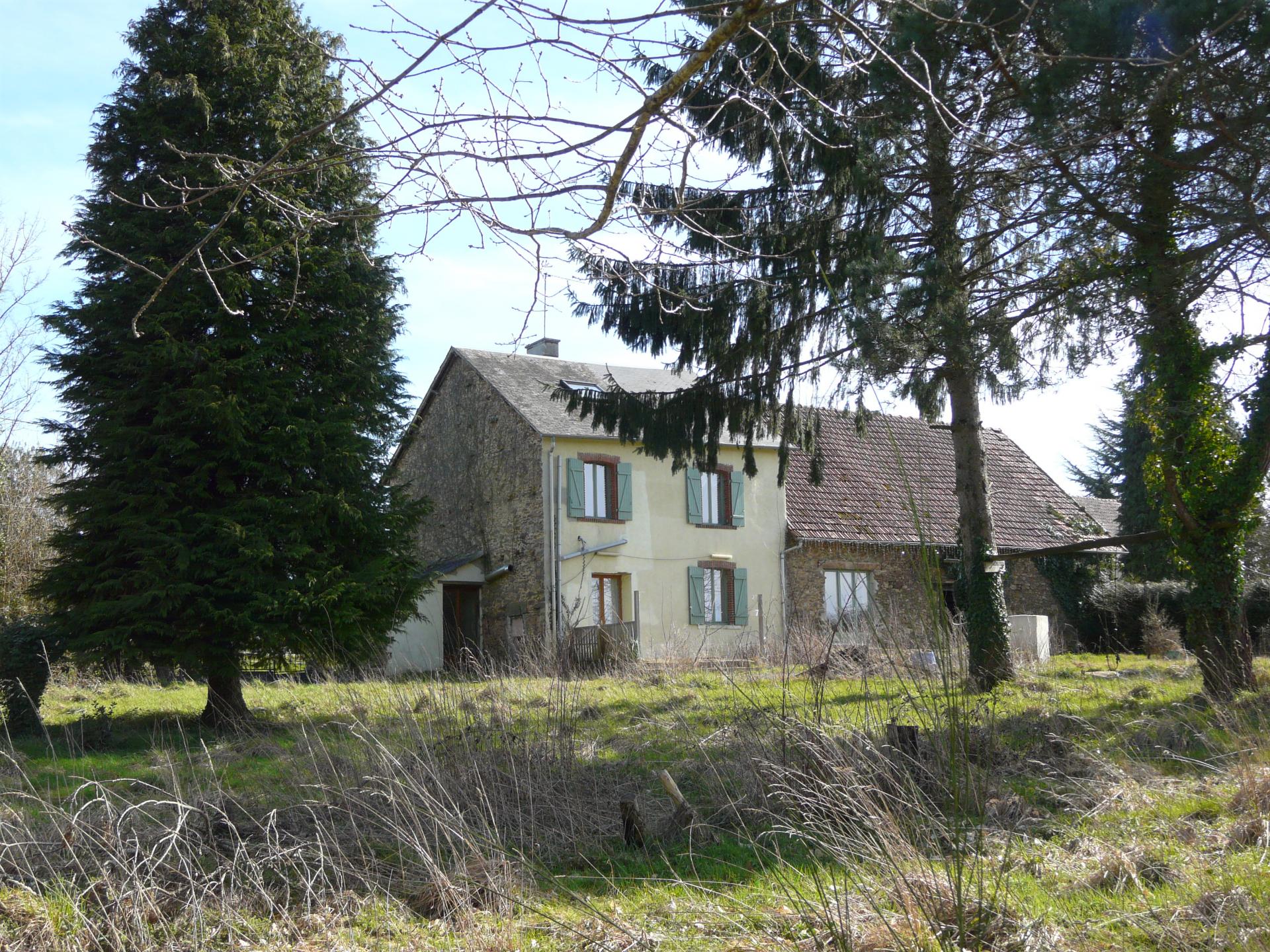 A 30 MN DE LIMOGES MAISON DE CAMPAGNE DE 165 M2
