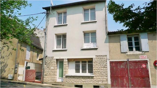 Poitiers, ensemble immobilier de 250m²