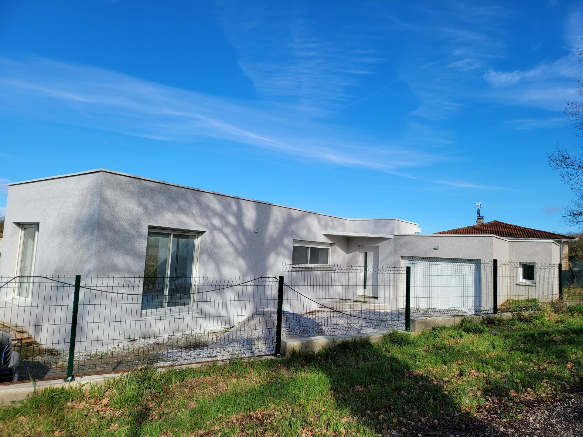 VENTE MAISON NEUVE 15MN DE L'ISLE JOURDAIN