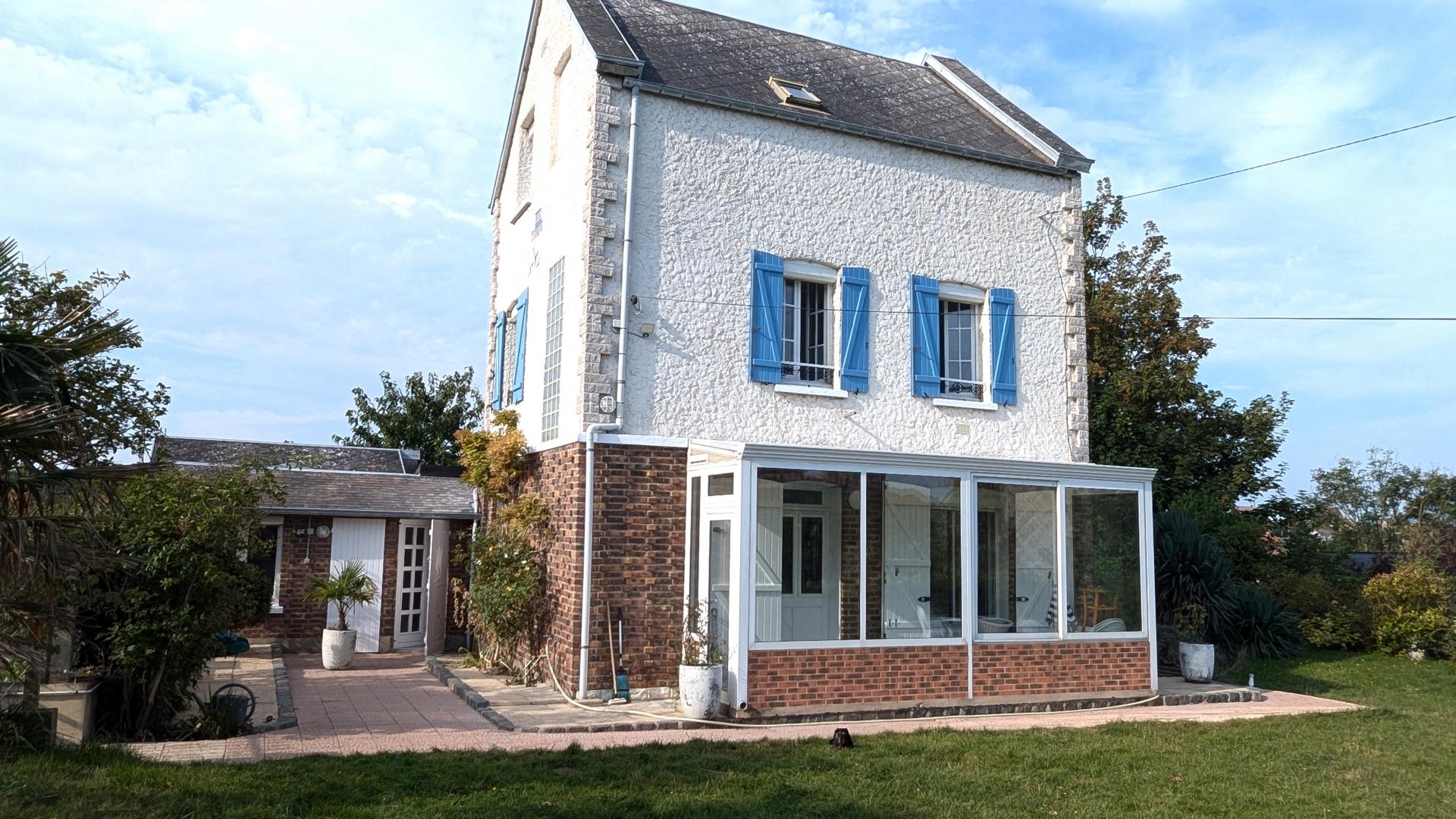 Villa bord de mer, vue mer, Baie de somme/Normandie, sur terrain 1600m² très rare 