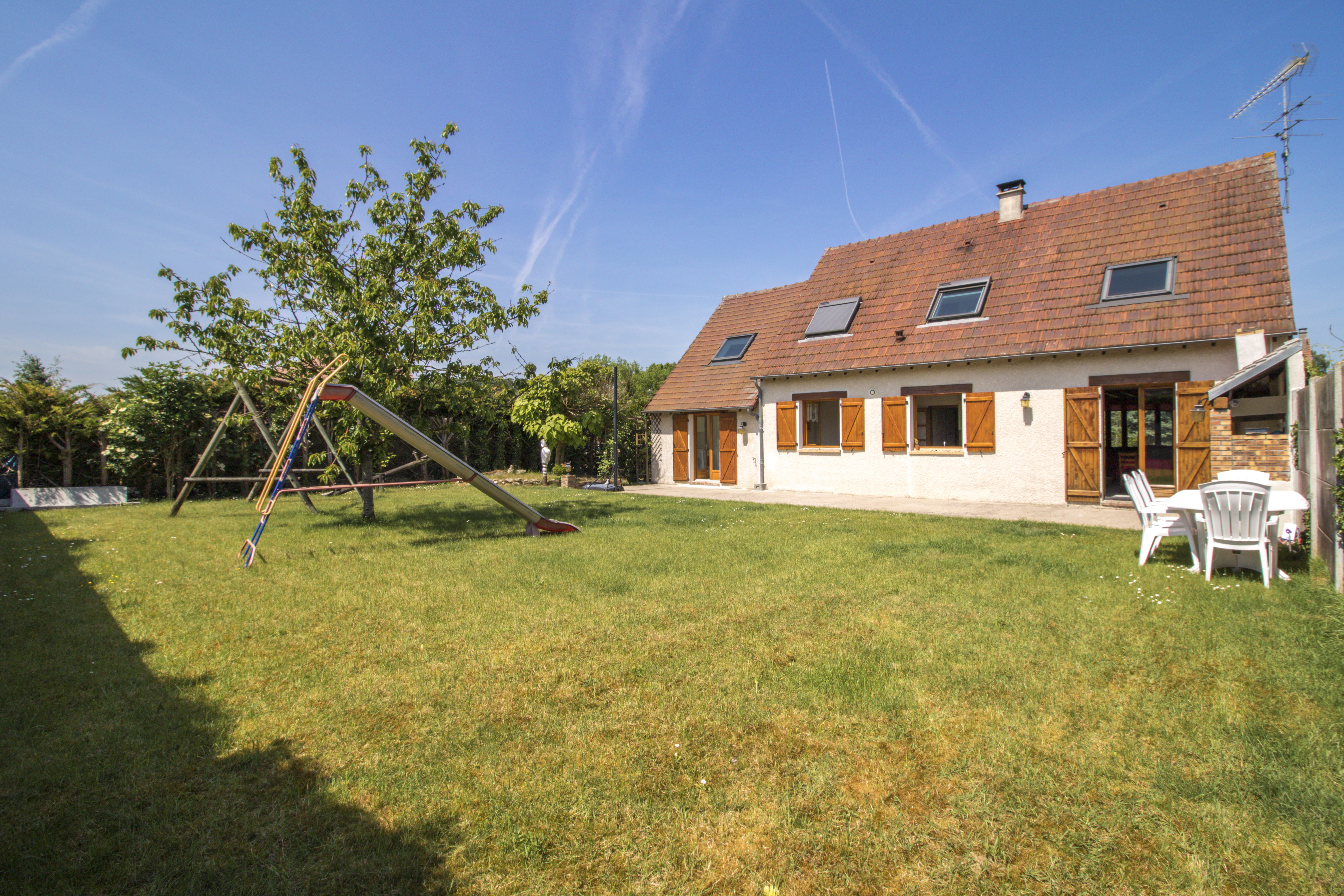MILLY LA FORET 10 mn agréable maison de 195 m²
